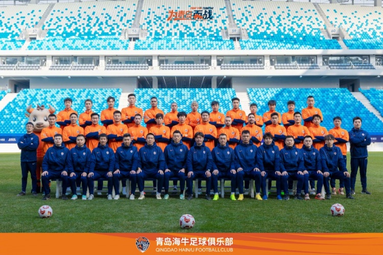 青島海牛一線隊名單：老將鄭龍、薩里奇坐鎮(zhèn)，金洋洋等新援在列