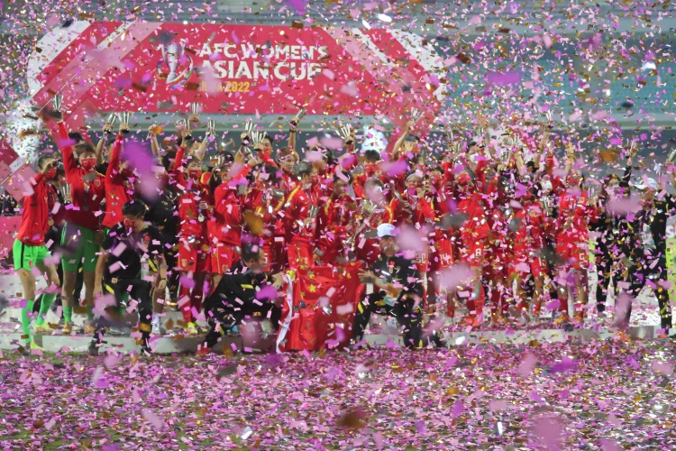  中國女足亞洲杯奪冠三周年！決賽3-2逆轉(zhuǎn)韓國，時隔16年再登頂