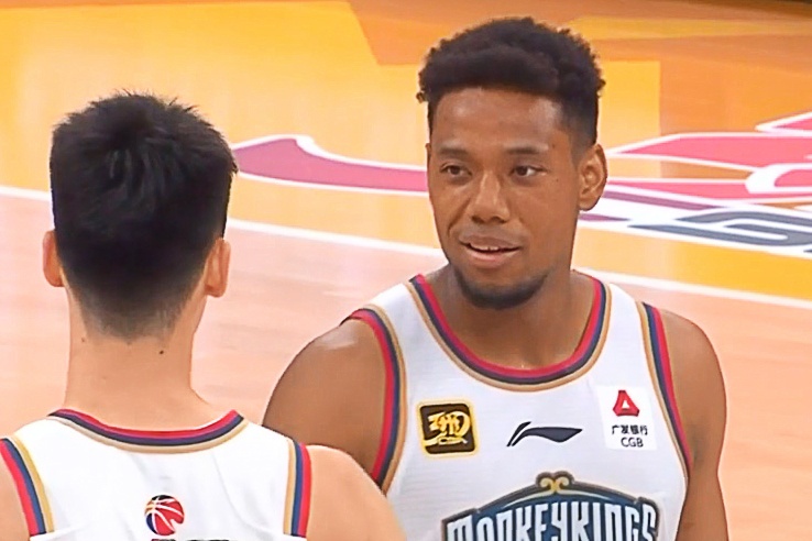  手感不錯！祝銘震半場6中4&3記三分拿下11分4籃板