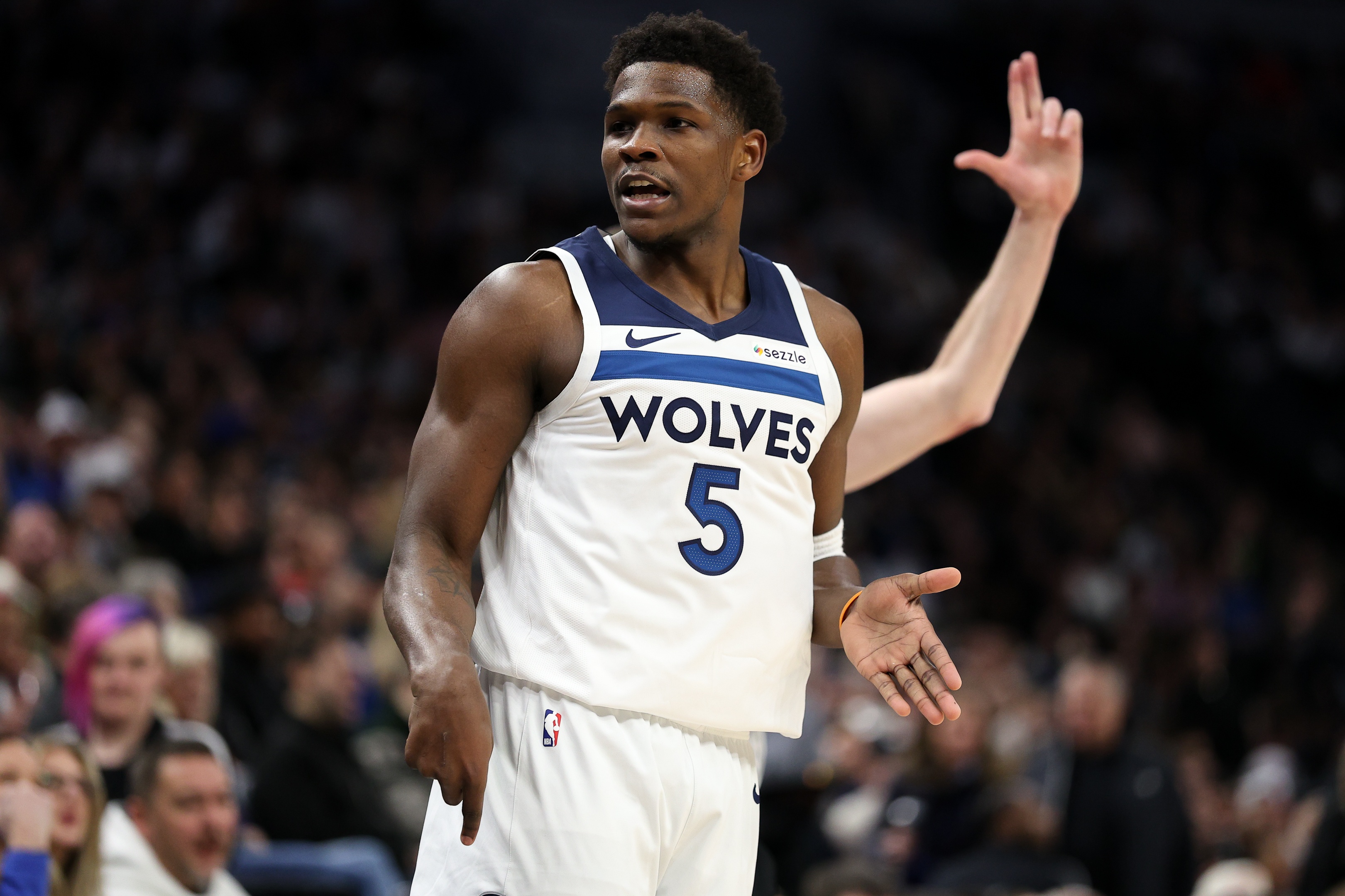  不能運(yùn)球！華子：NBA邀請(qǐng)我參加三分大賽 我想了想還是算了吧