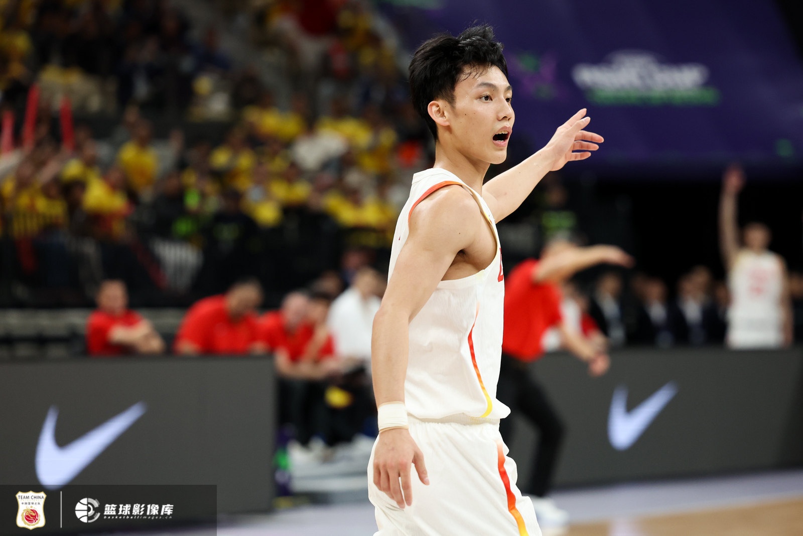  首發(fā)出戰(zhàn)不在狀態(tài)！徐杰全場(chǎng)3中0沒(méi)得分 拿到3板1助2斷另2失誤